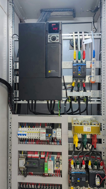 CMC系列软起动和XFC系列变频器效劳地铁项目(图3)